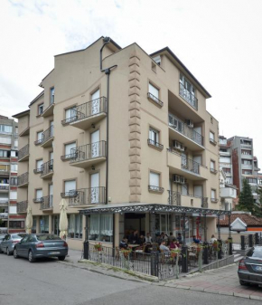 Отель Park Srce Apartments  Аранджеловац